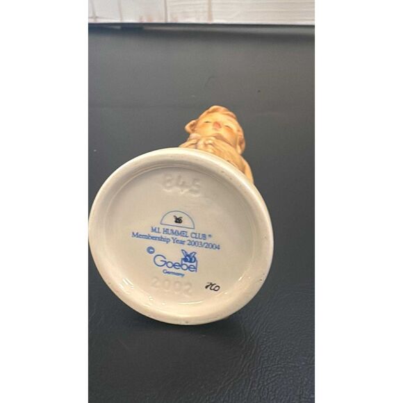 Lot of 4 Hummel 4 inches Tall  Germany  Goebel Figurine - Picture 7 of 10